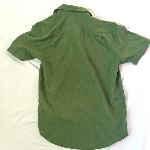 Men’s Small Green button down, like new, light use, athletic/trail. - Picture 3 of 5